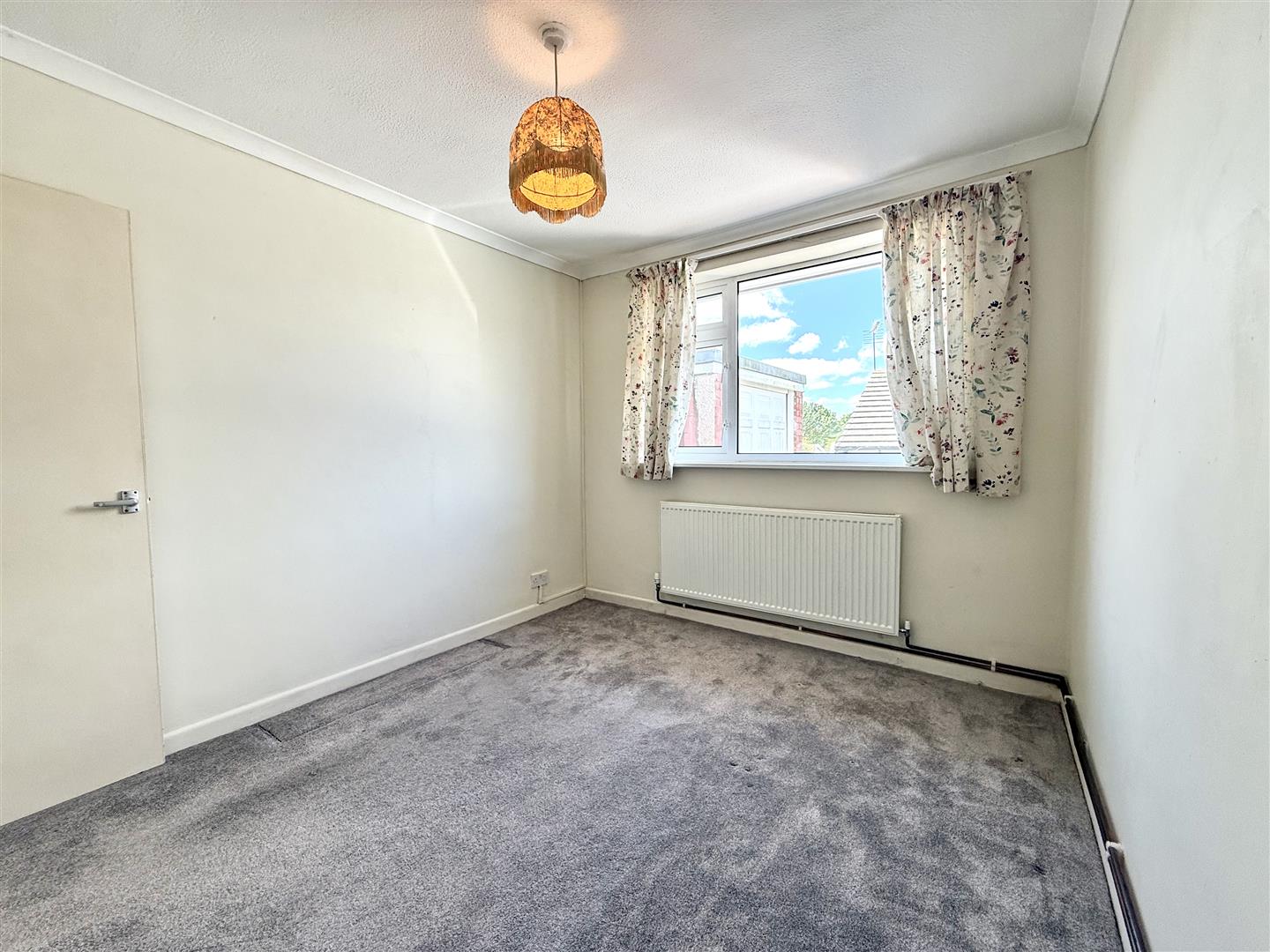 Dulais Grove, Sketty, Swansea, SA2 8BL